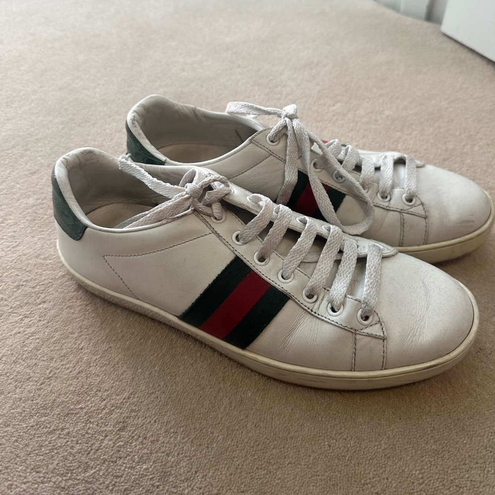 Women’s Gucci Ace Low Top Sneakers White Size 39.5